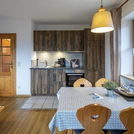 No 4 Walmberg * Reit im Winkl